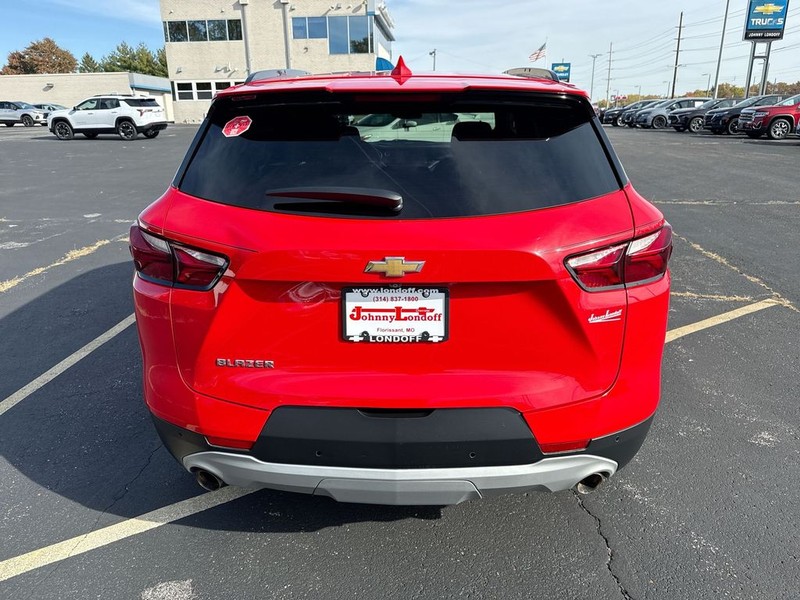 Chevrolet Blazer Vehicle Full-screen Gallery Image 22