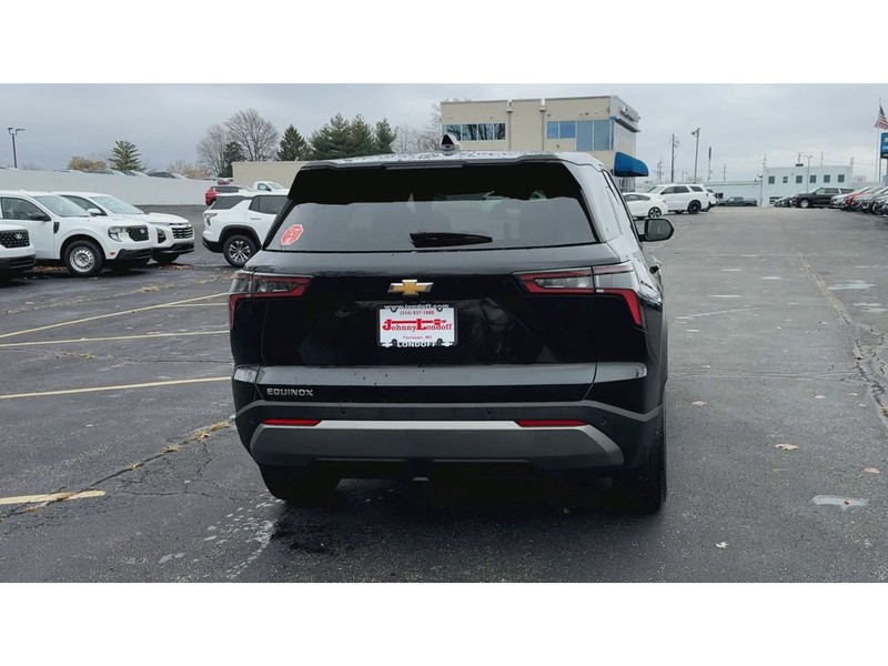 Chevrolet Equinox Vehicle Full-screen Gallery Image 07