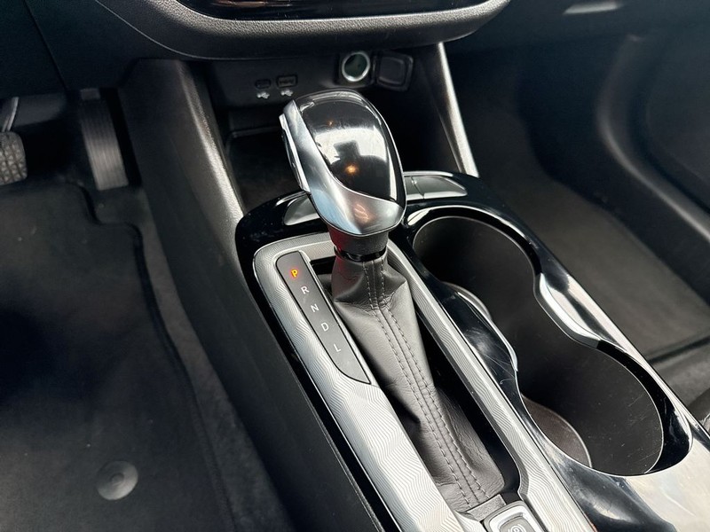 Buick Envista Vehicle Full-screen Gallery Image 19