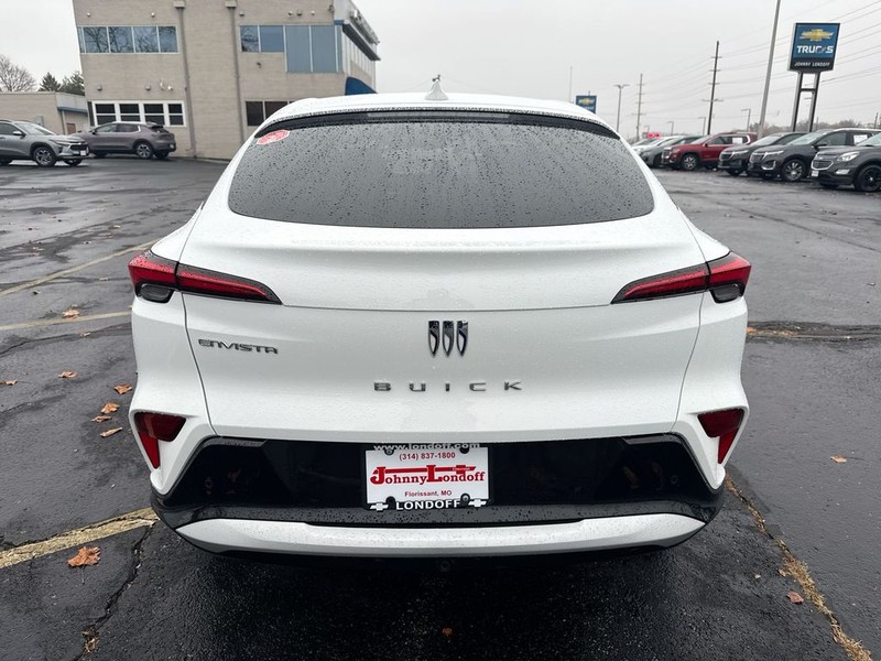 Buick Envista Vehicle Full-screen Gallery Image 22