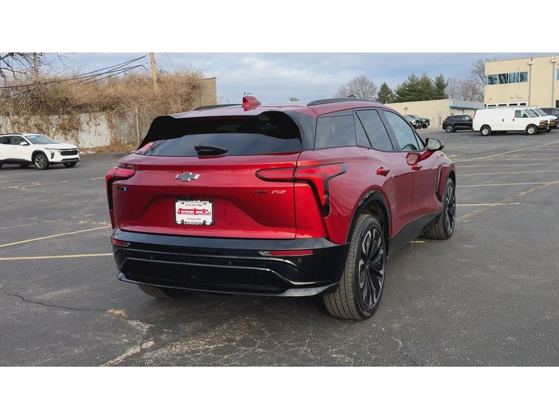 Chevrolet Blazer EV Vehicle Full-screen Gallery Image 07