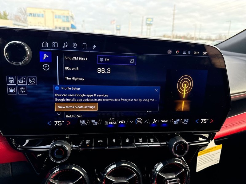 Chevrolet Blazer EV Vehicle Full-screen Gallery Image 16