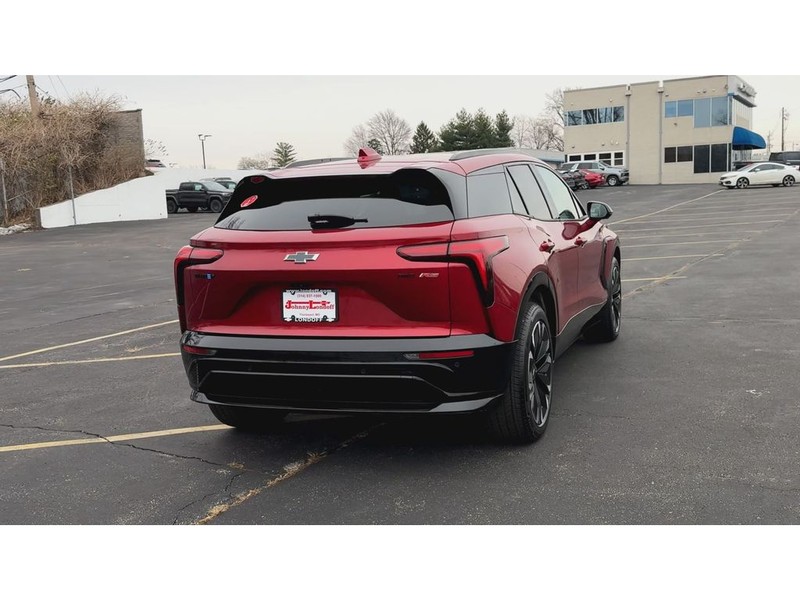 Chevrolet Blazer EV Vehicle Full-screen Gallery Image 07