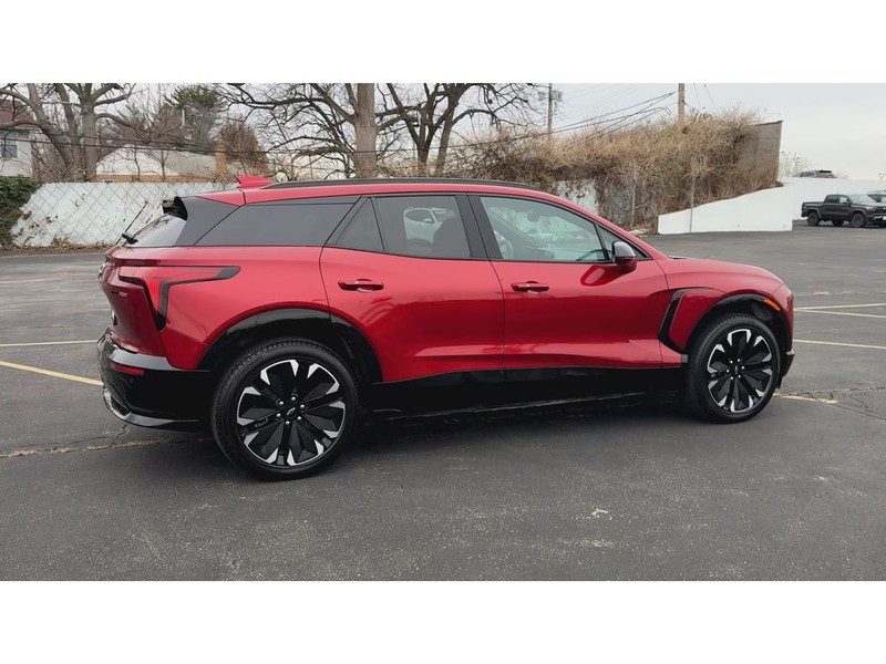 Chevrolet Blazer EV Vehicle Full-screen Gallery Image 08