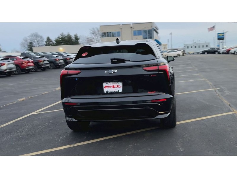 Chevrolet Blazer EV Vehicle Full-screen Gallery Image 07