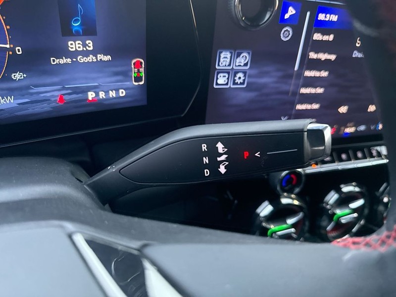 Chevrolet Blazer EV Vehicle Full-screen Gallery Image 19