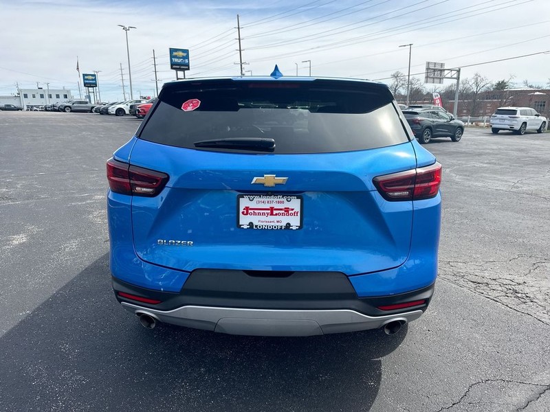 Chevrolet Blazer Vehicle Full-screen Gallery Image 22