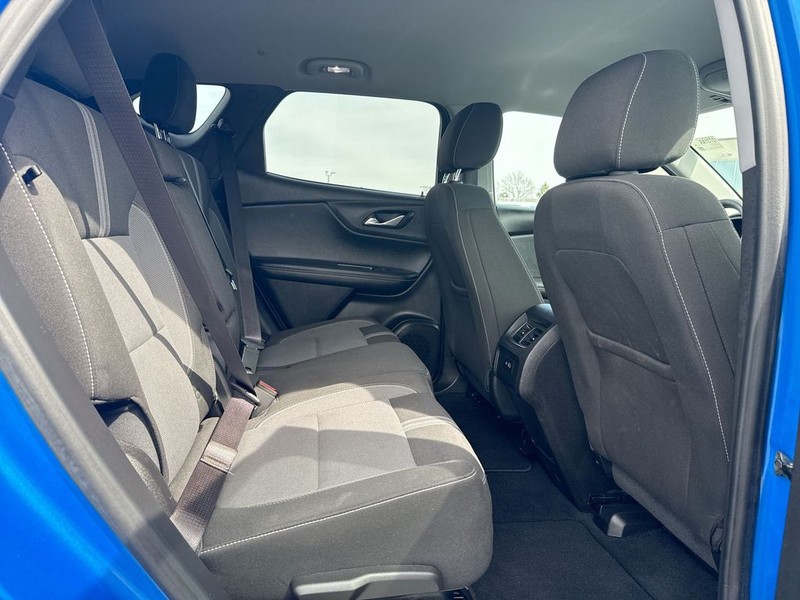 Chevrolet Blazer Vehicle Full-screen Gallery Image 23