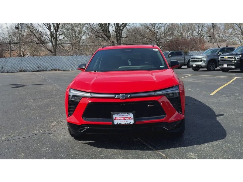 Chevrolet Blazer EV Vehicle Full-screen Gallery Image 03