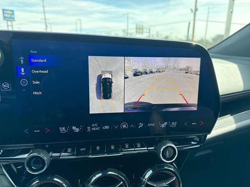 Chevrolet Blazer EV Vehicle Full-screen Gallery Image 17