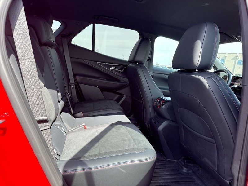 Chevrolet Blazer EV Vehicle Full-screen Gallery Image 23