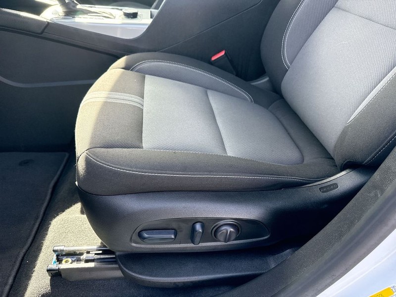 Chevrolet Blazer Vehicle Full-screen Gallery Image 11