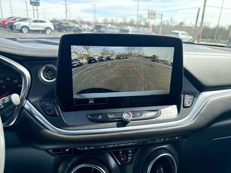 Chevrolet Blazer Vehicle Full-screen Gallery Image 17