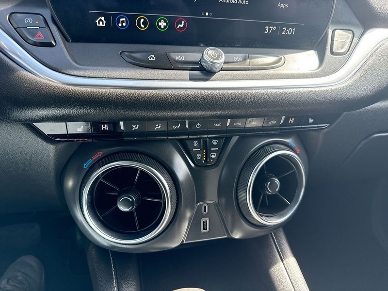 Chevrolet Blazer Vehicle Full-screen Gallery Image 18