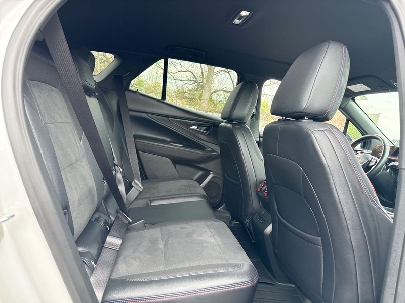 Chevrolet Blazer EV Vehicle Full-screen Gallery Image 23