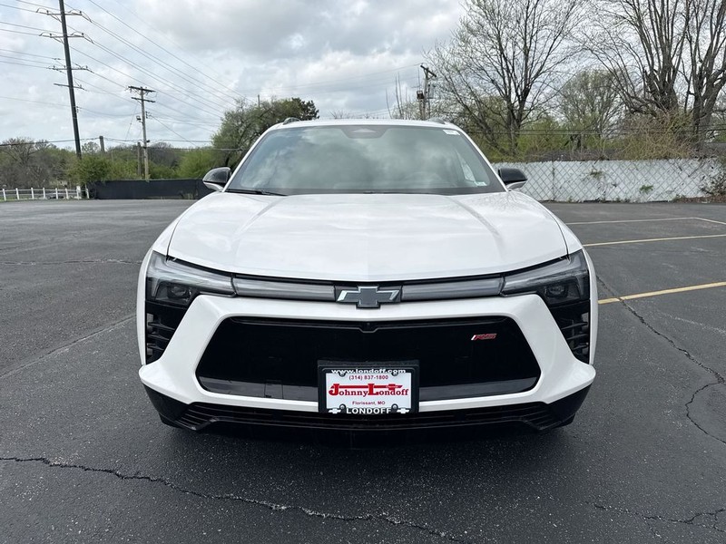 Chevrolet Blazer EV Vehicle Full-screen Gallery Image 24