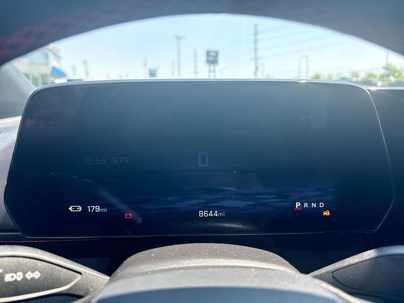 Chevrolet Blazer EV Vehicle Full-screen Gallery Image 15