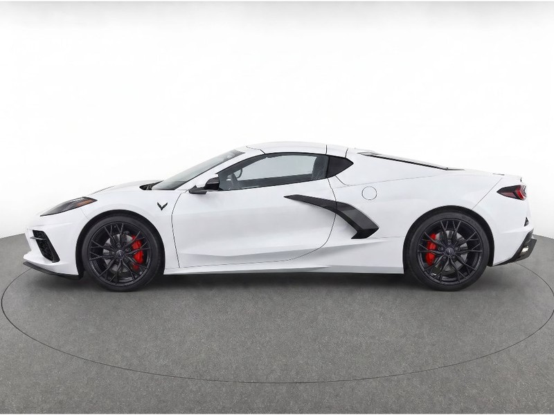 Chevrolet Corvette Vehicle Full-screen Gallery Image 04