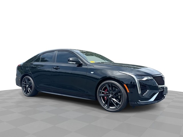 more details - cadillac ct4