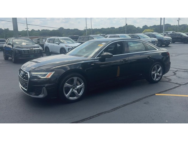 Audi A6 Sedan Vehicle Full-screen Gallery Image 04