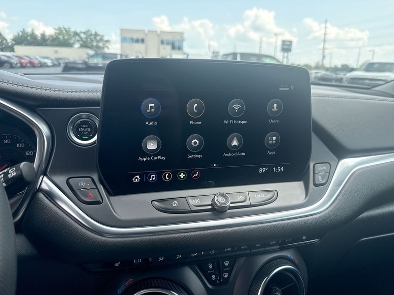 Chevrolet Blazer Vehicle Full-screen Gallery Image 16