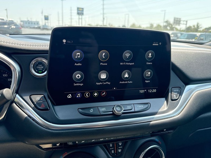 Chevrolet Blazer Vehicle Full-screen Gallery Image 16