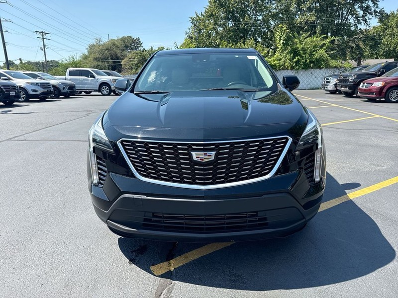 Cadillac XT4 Vehicle Full-screen Gallery Image 23