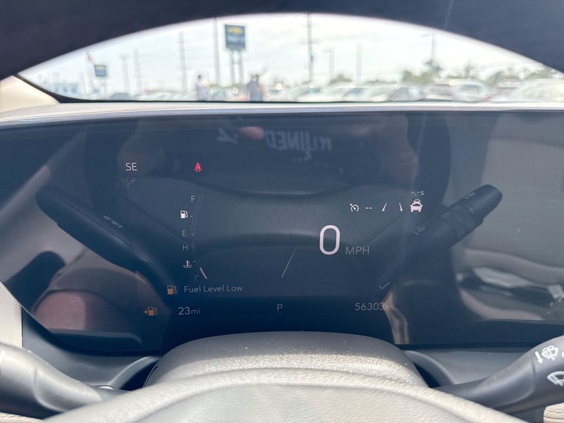 Buick Encore GX Vehicle Full-screen Gallery Image 21