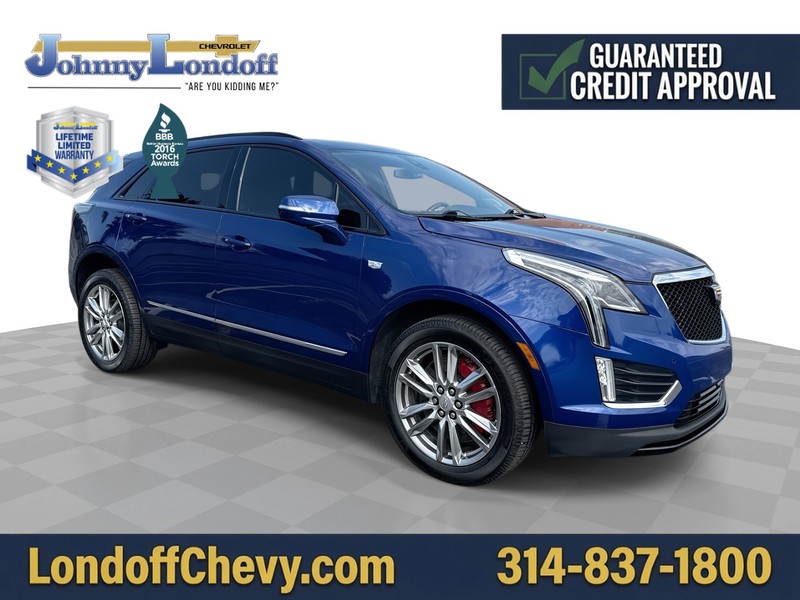 Cadillac XT5 Vehicle Full-screen Gallery Image 01