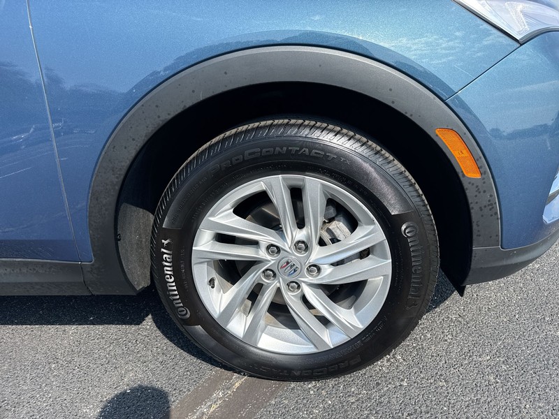 Buick Envista Vehicle Full-screen Gallery Image 16