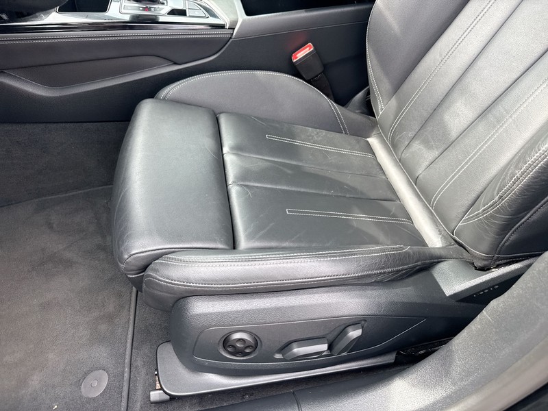 Audi A5 Sportback Vehicle Full-screen Gallery Image 11