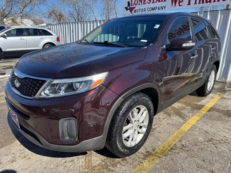 Kia Sorento Vehicle Full-screen Gallery Image 02