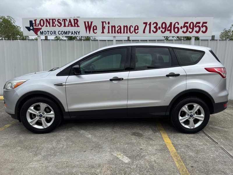 Ford Escape Vehicle Full-screen Gallery Image 07