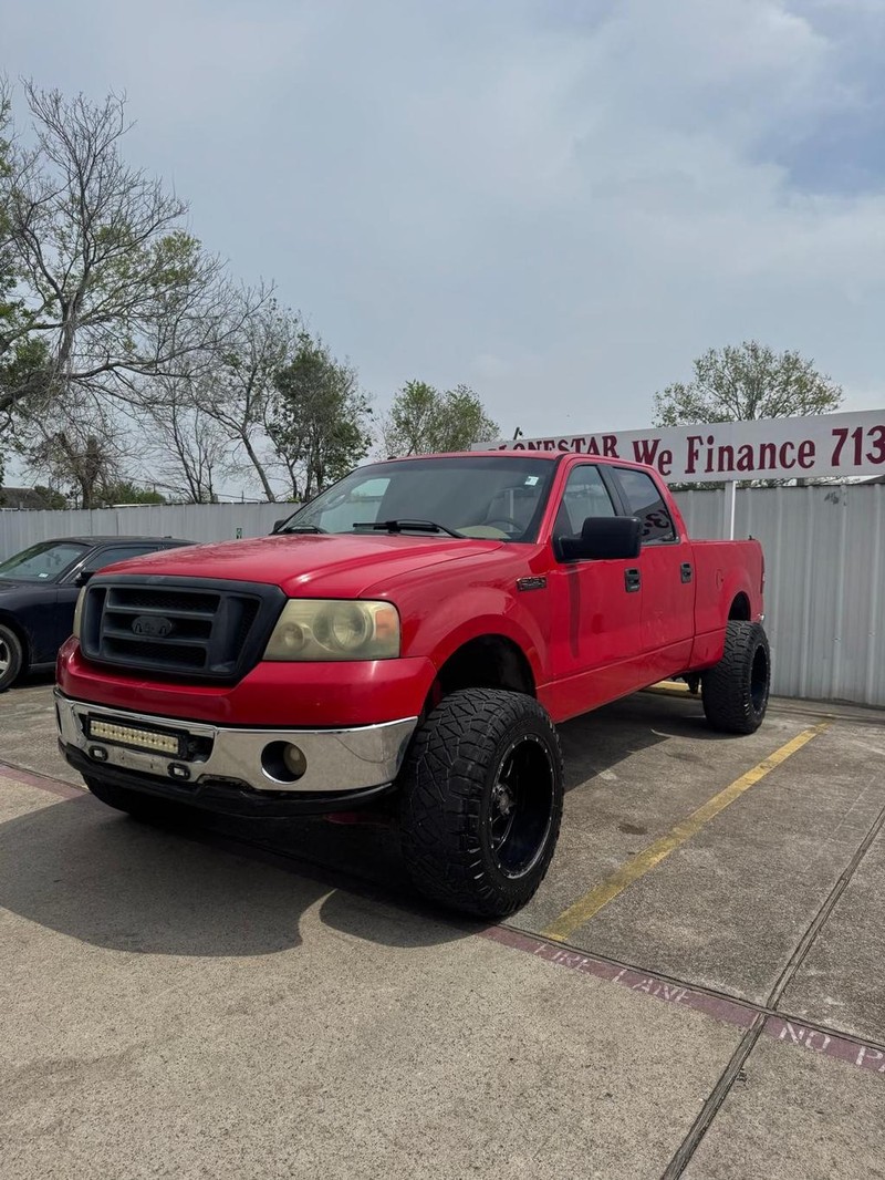 Ford F-150 Vehicle Full-screen Gallery Image 02