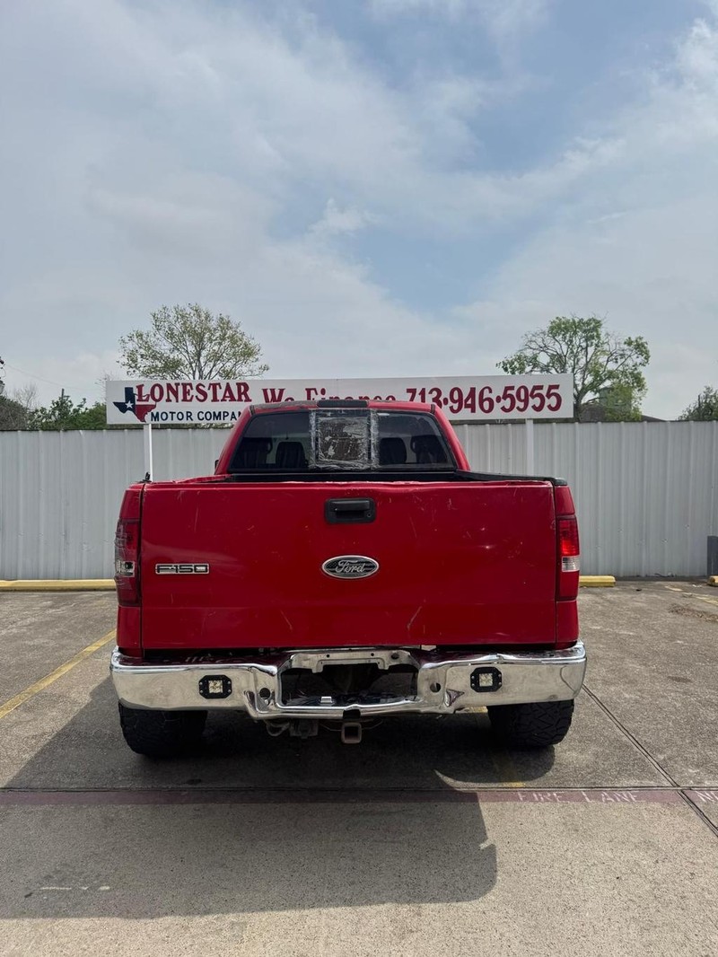 Ford F-150 Vehicle Full-screen Gallery Image 04