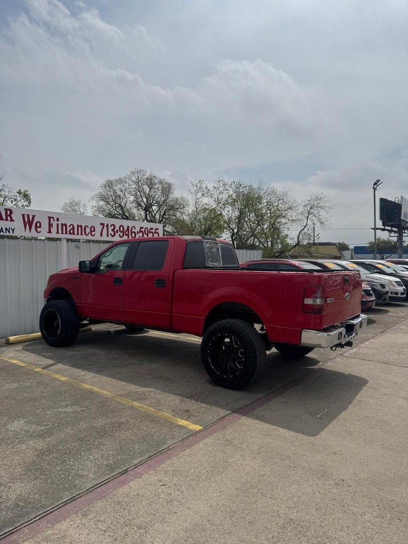 Ford F-150 Vehicle Full-screen Gallery Image 05
