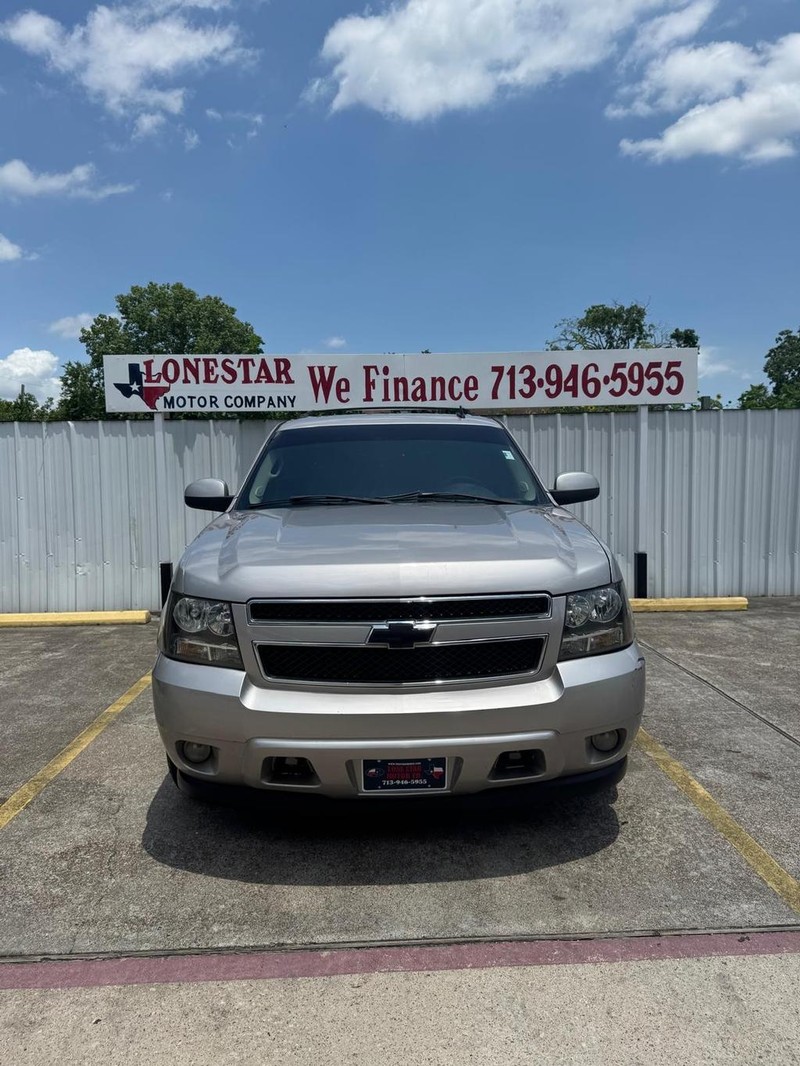 Chevrolet Tahoe Vehicle Full-screen Gallery Image 03