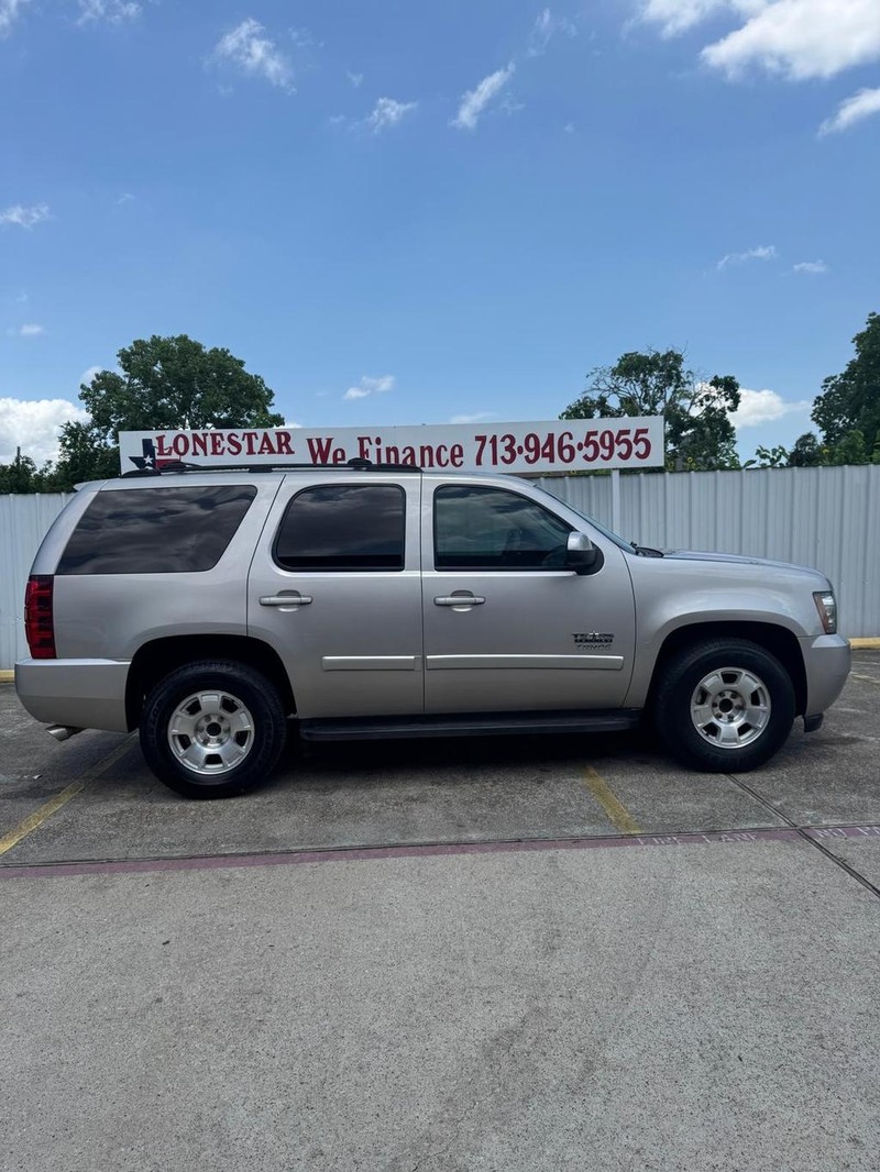 Chevrolet Tahoe Vehicle Full-screen Gallery Image 07