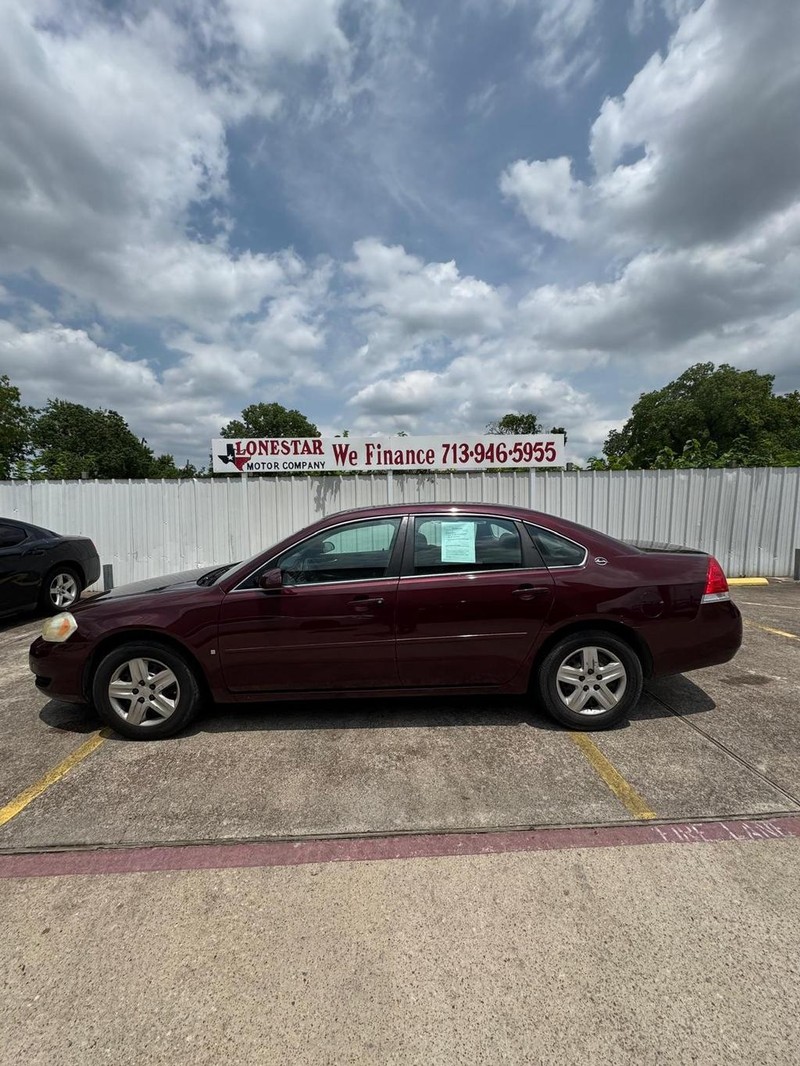 Chevrolet Impala Vehicle Full-screen Gallery Image 07