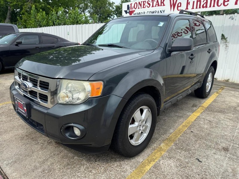 Ford Escape Vehicle Full-screen Gallery Image 02