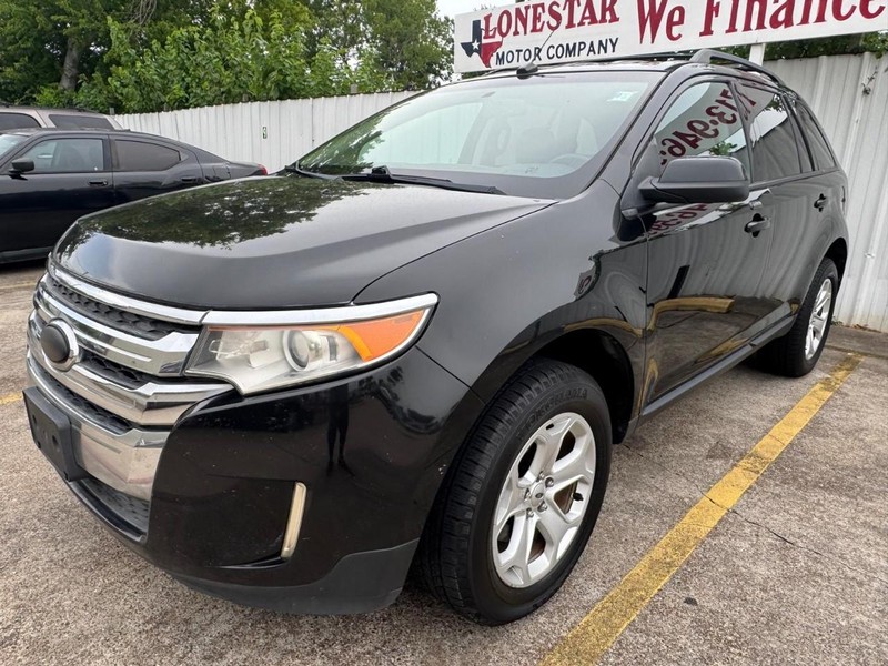 Ford Edge Vehicle Full-screen Gallery Image 02