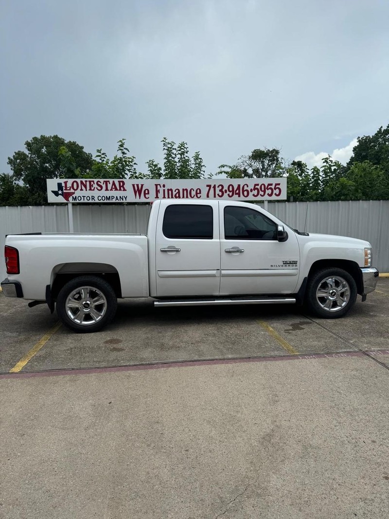 Chevrolet Silverado 1500 Vehicle Full-screen Gallery Image 07