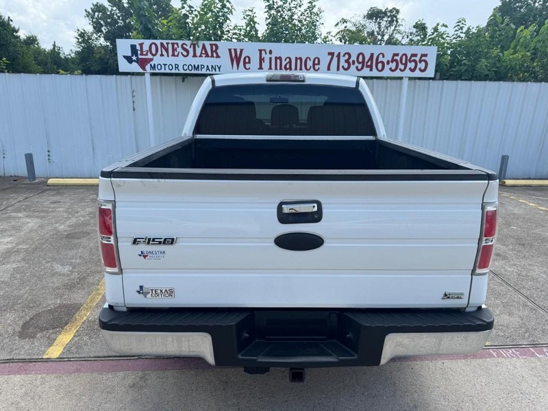 Ford F-150 Vehicle Full-screen Gallery Image 04