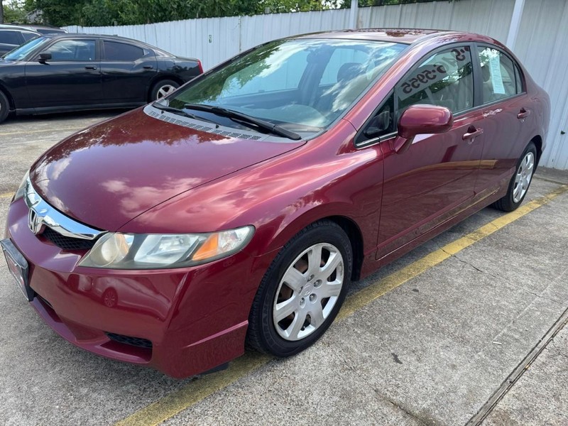 Honda Civic Sedan Vehicle Full-screen Gallery Image 02