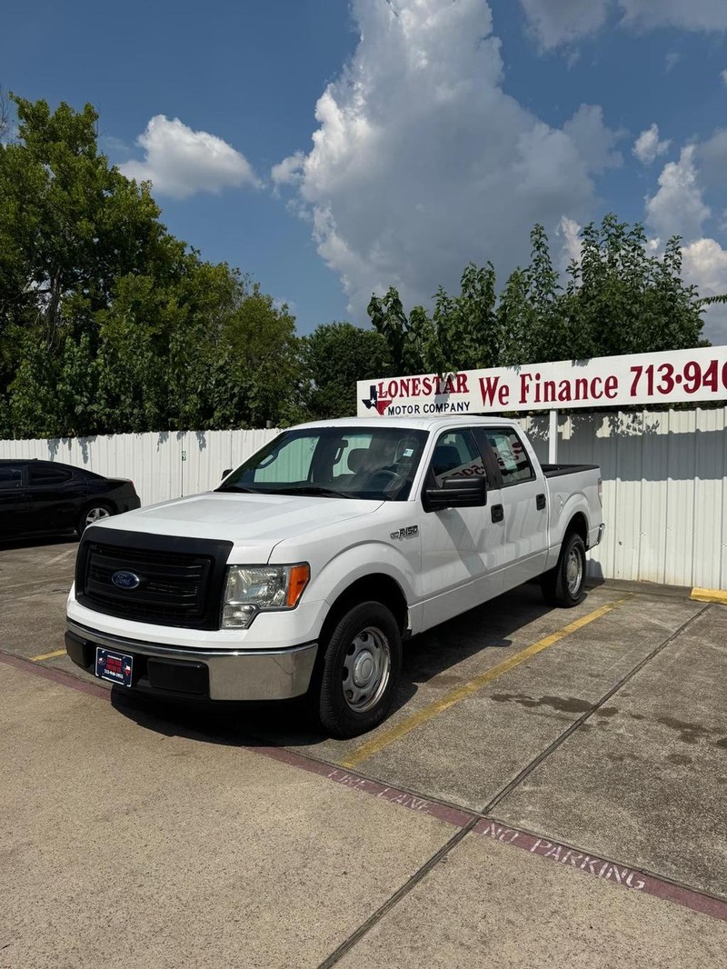 Ford F-150 Vehicle Full-screen Gallery Image 02