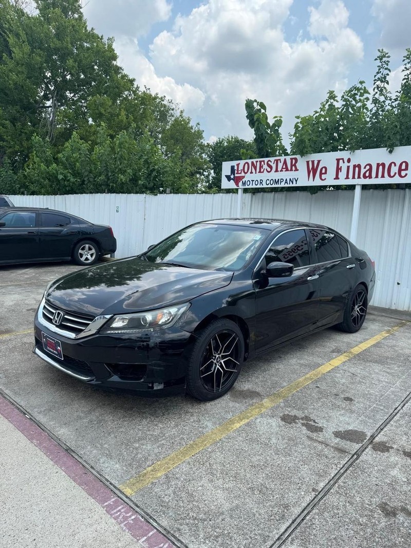 Honda Accord Sedan Vehicle Full-screen Gallery Image 02