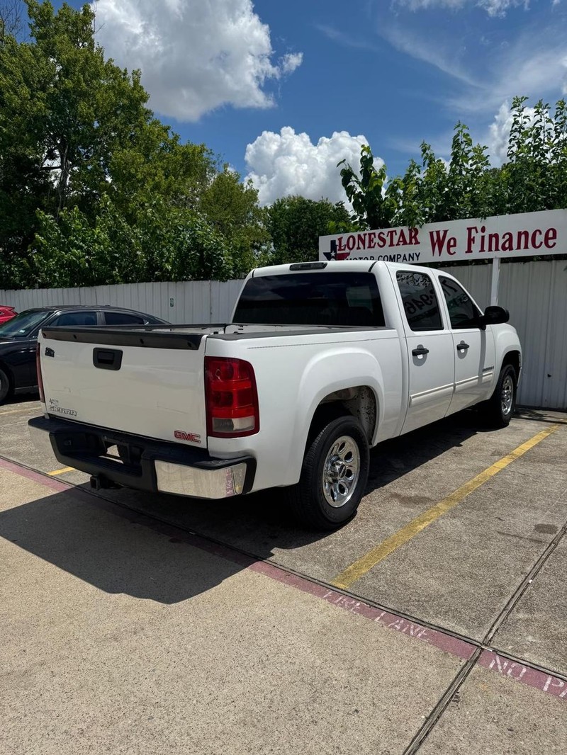 GMC Sierra 1500 Vehicle Full-screen Gallery Image 06