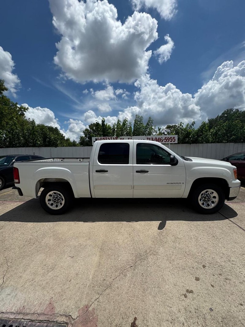 GMC Sierra 1500 Vehicle Full-screen Gallery Image 07