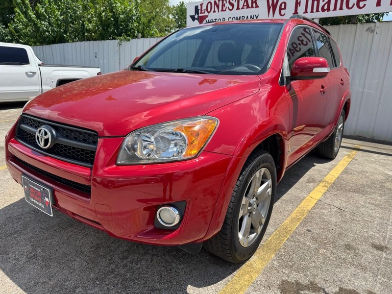 Toyota RAV4 Vehicle Full-screen Gallery Image 02