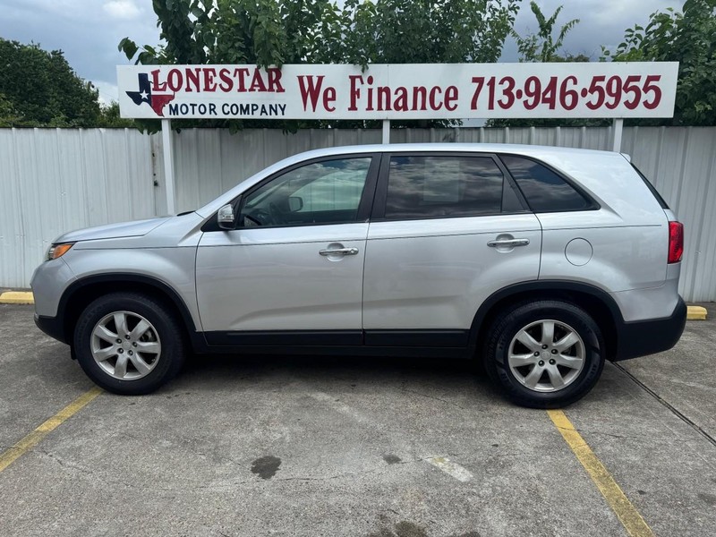 Kia Sorento Vehicle Full-screen Gallery Image 07